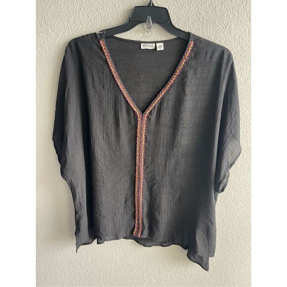 ❤️Unique Spectrum Plus Size Blouse - Picture 1 of 4